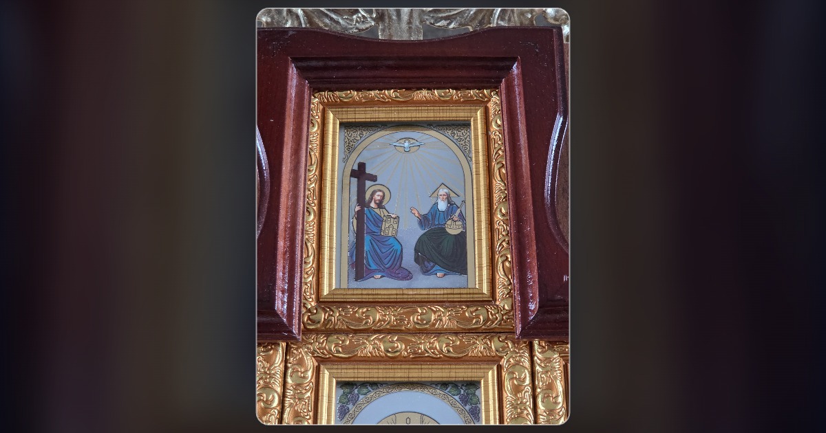 Тържествена света литургия за празника Свети Дух.